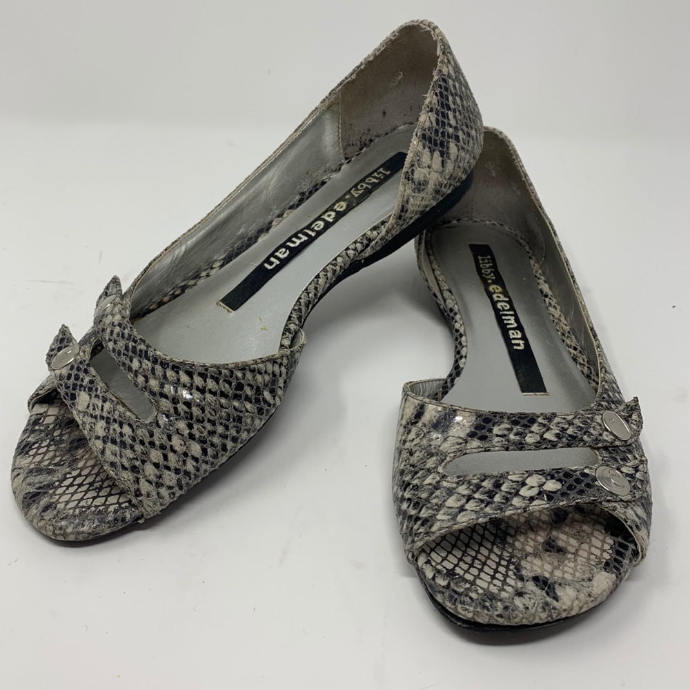 Libby Edelman Python Flat